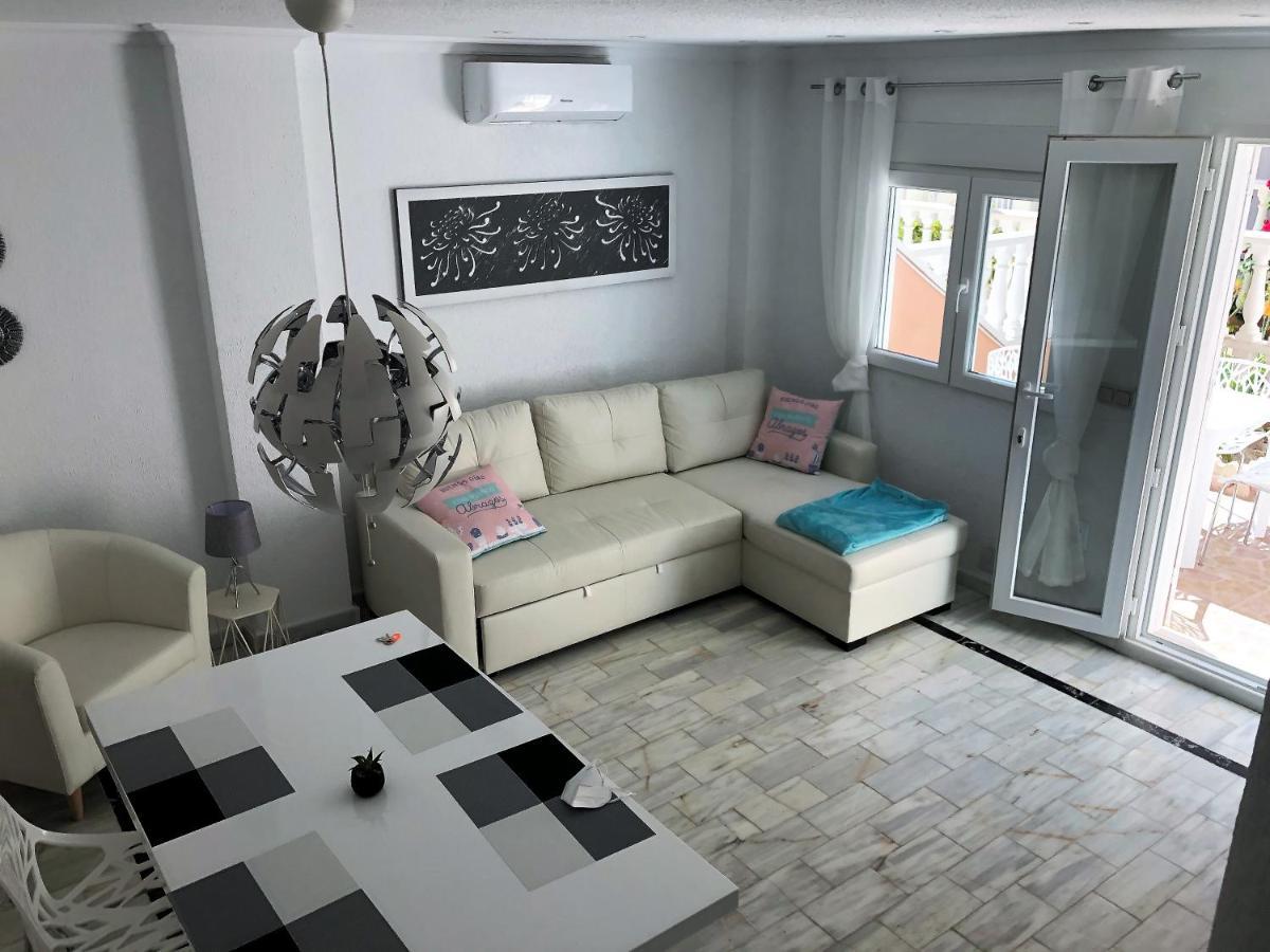 Beach Dream Apartment La Mata  Exteriör bild